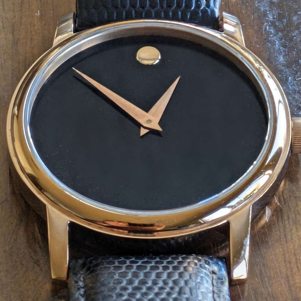 Movado Museum Men's Watch Rose Gold Color Saphire Crystal MO.01.1.34.6004